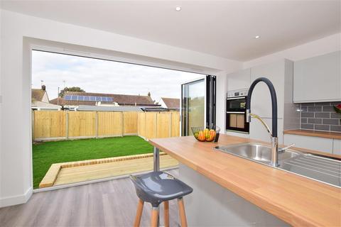 4 Jetty Road, Warden, Sheerness, ME12 4PS