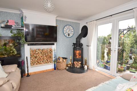 19 Brines Orchard, Templecombe, BA8 0JL