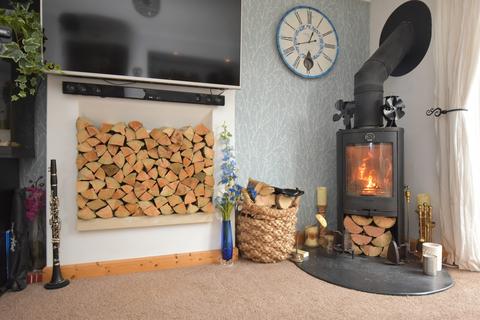 19 Brines Orchard, Templecombe, BA8 0JL