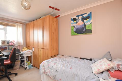 19 Brines Orchard, Templecombe, BA8 0JL