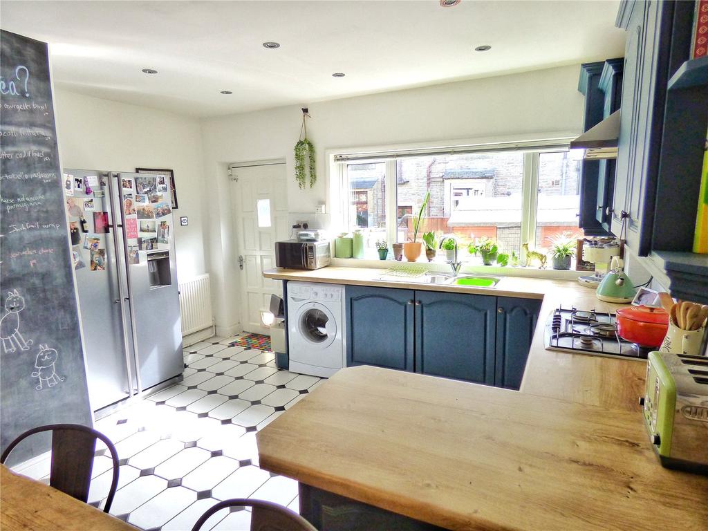 Margaret Street, Rawtenstall, Rossendale, BB4 2 bed terraced house £