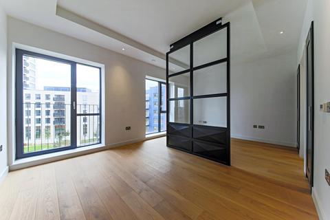Studio to rent, Java House, 15 Botanic Square, London City Island, E14