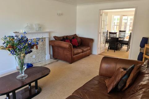 10 Trentham Close, Northampton, NN4 0WB