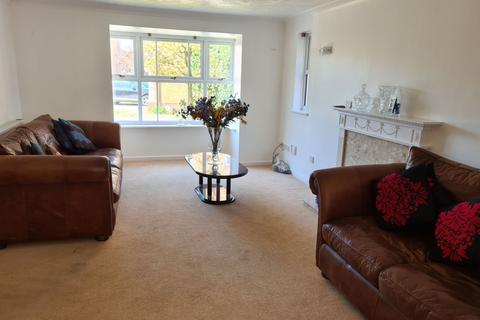 10 Trentham Close, Northampton, NN4 0WB