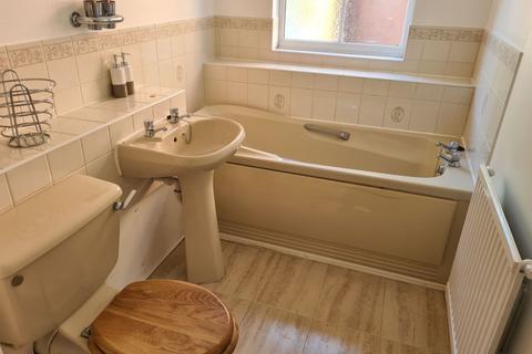 10 Trentham Close, Northampton, NN4 0WB