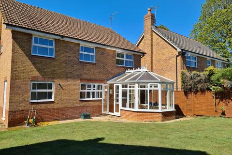10 Trentham Close, Northampton, NN4 0WB