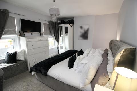 60 Constitution Hill, Snodland, ME6 5DH