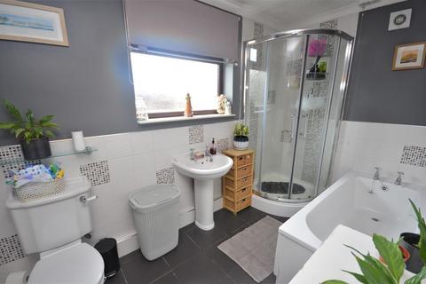 90 Brookdale, Lower Gornal, Dudley, DY3 2HH