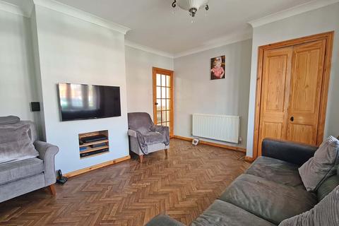 155 Daventry Road, Romford, RM3 7RD