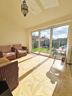 155 Daventry Road, Romford, RM3 7RD