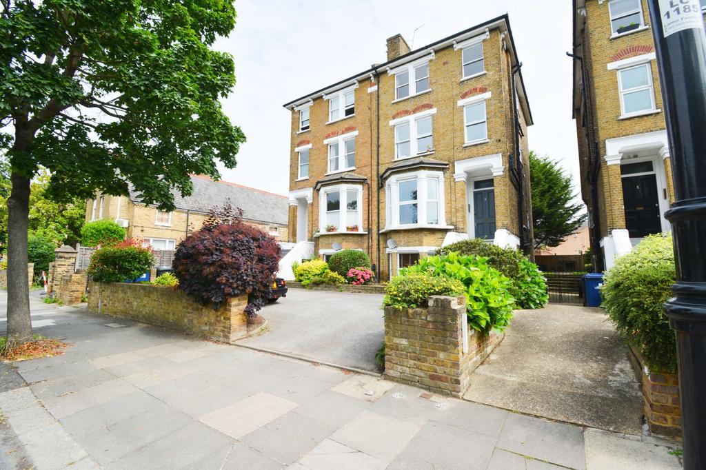 Churchfield Road, Ealing, W13 1 bed flat £1,400 pcm (£323 pw)