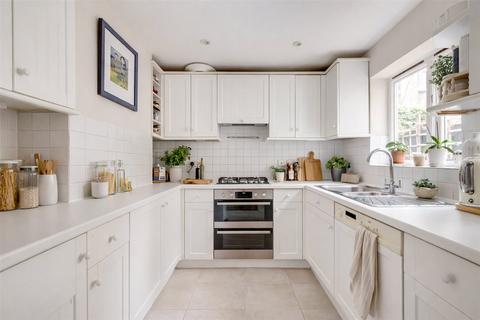 undefined, Orbain Road, London, SW6