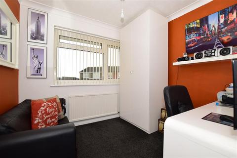 10 Harris Close, Northfleet, Gravesend, DA11 8PY