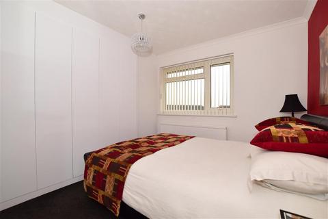 10 Harris Close, Northfleet, Gravesend, DA11 8PY