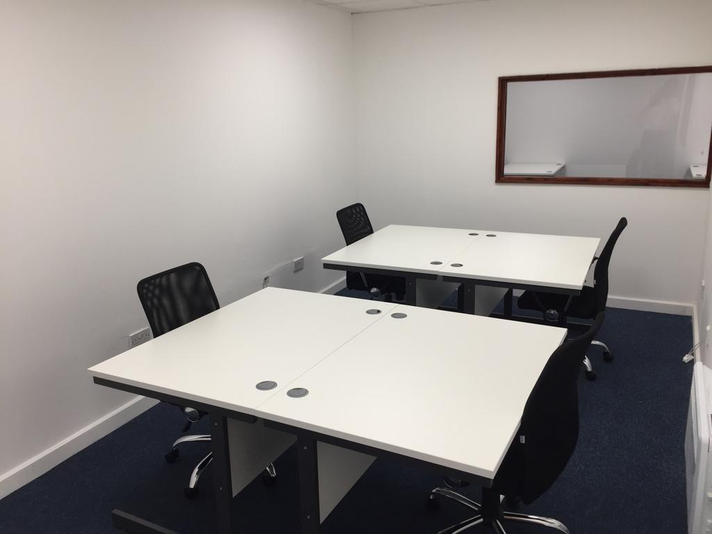 Radley Place 4 Desk