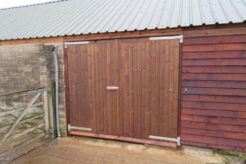 Industrial unit to rent, Between CIRENCESTER and FAIRFORD