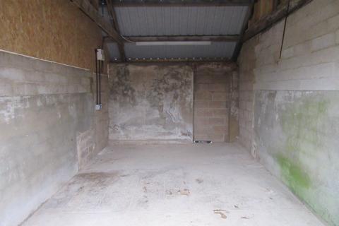 Industrial unit to rent, Between CIRENCESTER and FAIRFORD