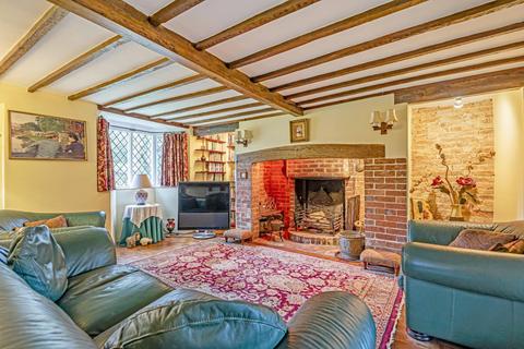 Trelayne Chalk Road, Ifold, Billingshurst, RH14 0UD