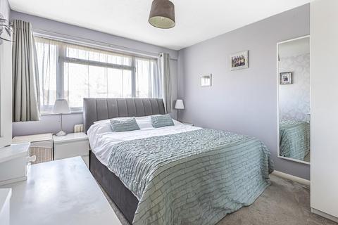 50 Birch Road, Godalming, GU7 3NU