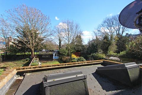 Flat 2, 63 Windsor Road, London, W5 3UJ