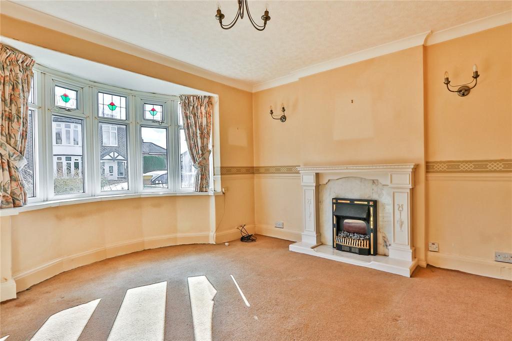 Strathmore Avenue, Hull, HU6 3 bed semidetached house £130,000