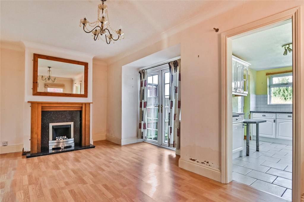 Strathmore Avenue, Hull, HU6 3 bed semidetached house £130,000