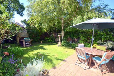 31 Thetford Road, New Malden, KT3 5DP