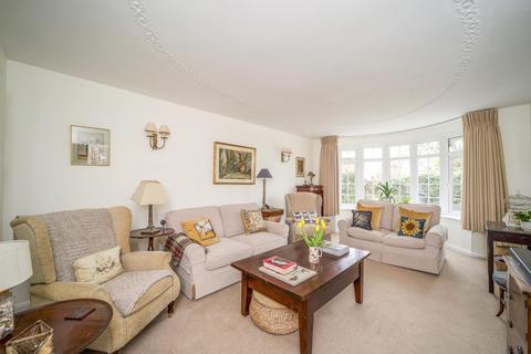 31 Thetford Road, New Malden, KT3 5DP