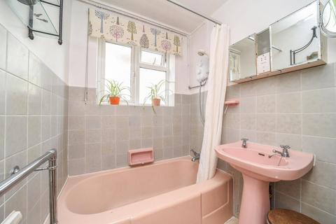 31 Thetford Road, New Malden, KT3 5DP