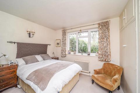 31 Thetford Road, New Malden, KT3 5DP