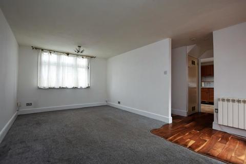 109 Brendon Way, Nuneaton, CV10 8NW