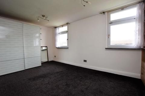 109 Brendon Way, Nuneaton, CV10 8NW