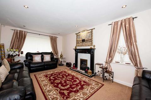 30 Broadstone Close, Prestwich, Manchester, M25 9QA
