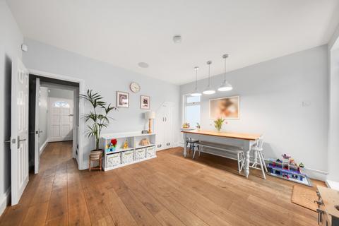 7 Green Lane, London, W7 2PA