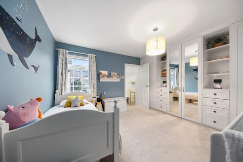 7 Green Lane, London, W7 2PA