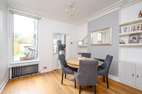131 Richmond Park Road, Kingston Upon Thames, KT2 6AG
