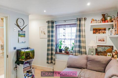 137c Addiscombe Road, Croydon, CR0 6SJ