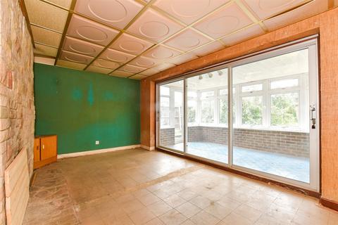 3 bedroom detached bungalow for sale, Ronstan Gardens, Freshwater, Isle of Wight