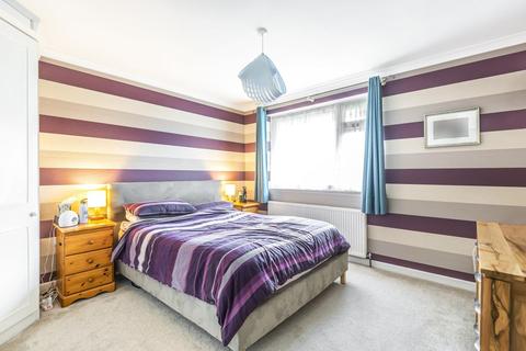 Flat 5, Malling House Abbey Park, Beckenham, BR3 1PZ