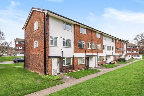 Flat 5, Malling House Abbey Park, Beckenham, BR3 1PZ