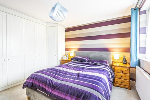 Flat 5, Malling House Abbey Park, Beckenham, BR3 1PZ