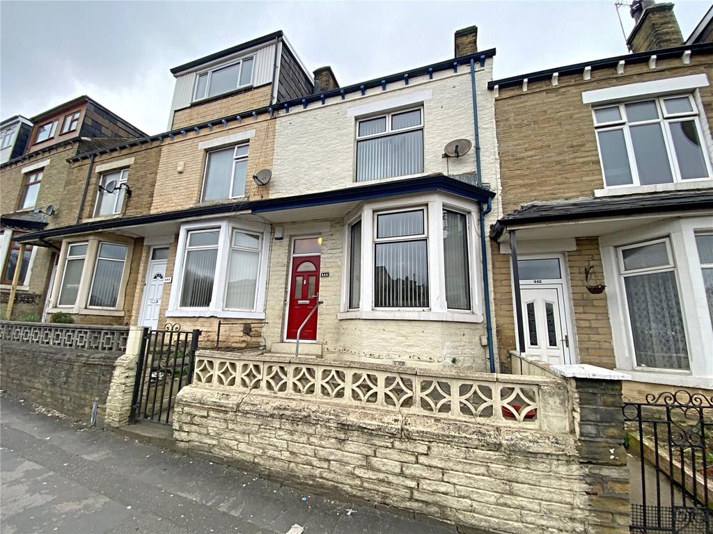 Great Horton Road, Bradford, BD7 4 bed terraced house £125,000