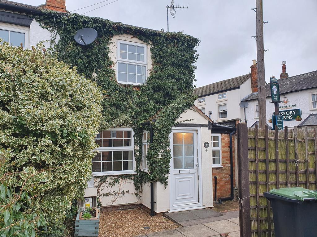 Arthur Street, Ampthill, MK45 1 bed cottage £795 pcm (£183 pw)