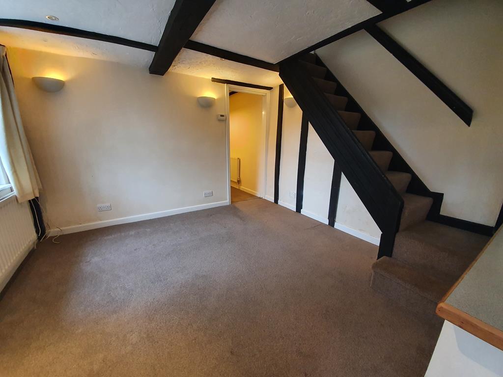Arthur Street, Ampthill, MK45 1 bed cottage £795 pcm (£183 pw)