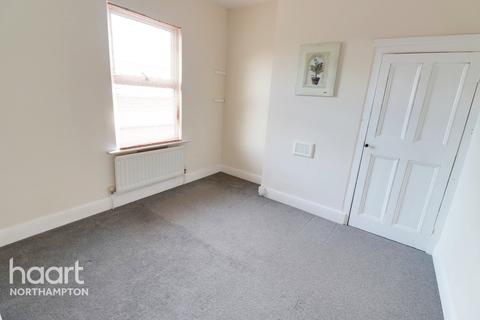2a Moore Street, Northampton, NN2 7HU