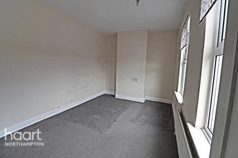 2a Moore Street, Northampton, NN2 7HU