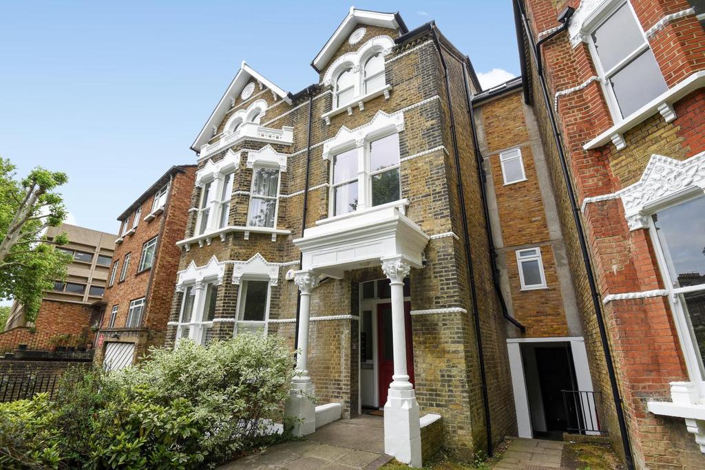 Breakspears Road, Brockley 1 bed flat £340,000
