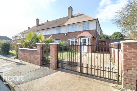2 Walnut Close, Hayes, UB3 1JH