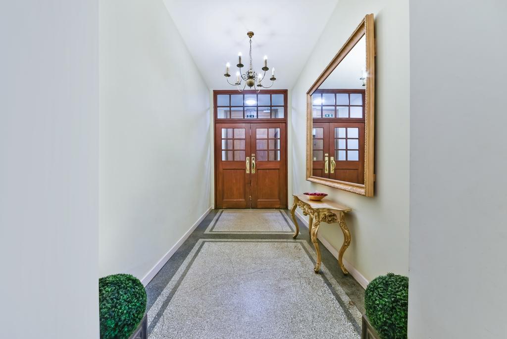 Whittington entrace