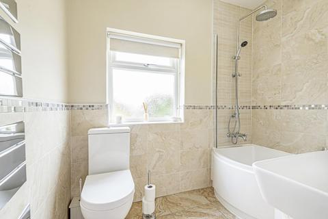 65 Lock Road, Richmond, TW10 7LL